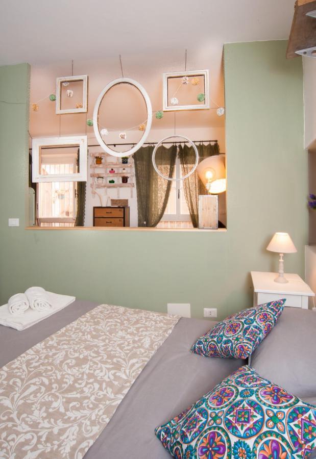 Homes4Holidays - Artistic Nest Syracuse Esterno foto